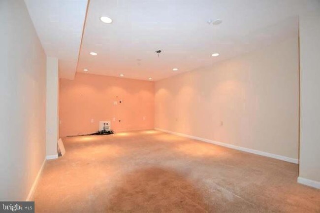 Building Photo - 5022 Boydell Ave