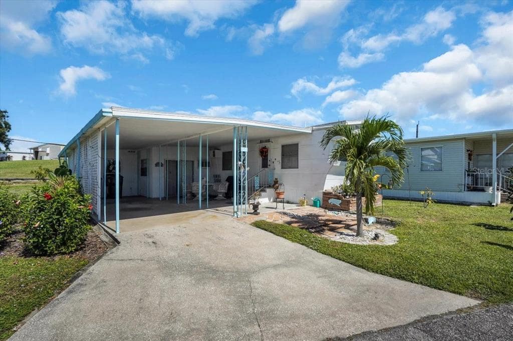 Foto principal - 4124 12th St Ct E