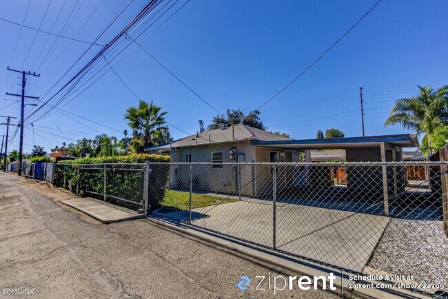 Building Photo - 1 br, 1 bath House - 920 1/2 Church Street...