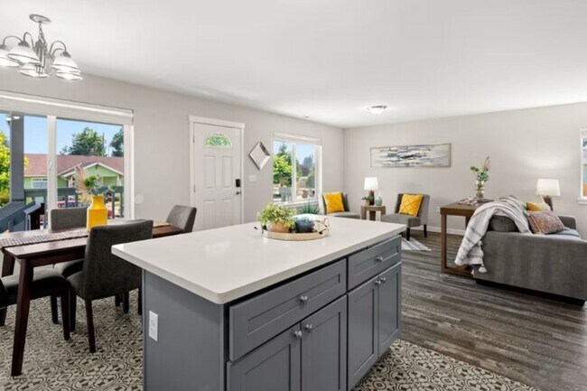 Foto del edificio - 6638 S Warner St