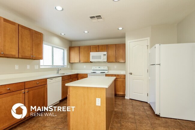 Foto del edificio - 6321 W Valencia Dr