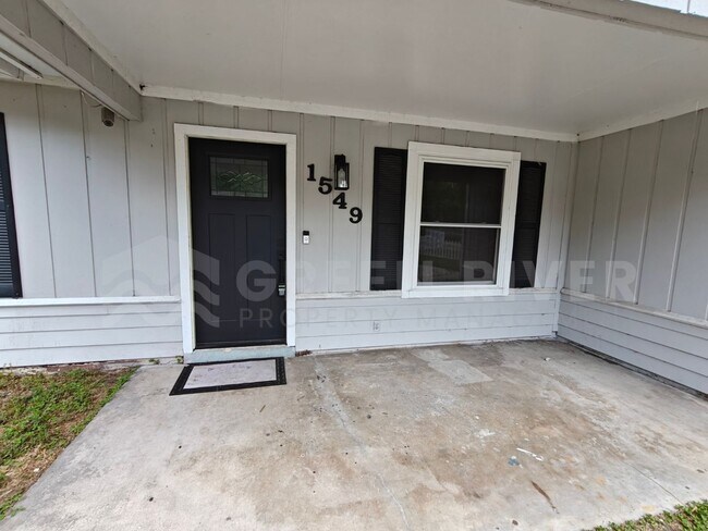 Building Photo - Stylish 4BR Home with Solar Panels, Florida Room & Outdoor Entertaining Space!!
