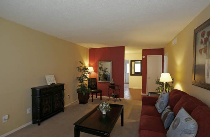 Foto principal - 1 bedroom in Webster TX 77598