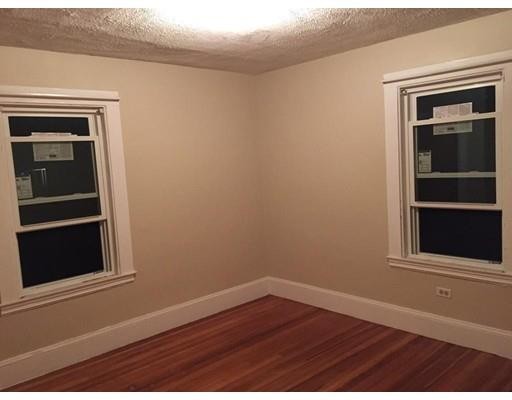 Foto del edificio - 42 Massachusetts Ave