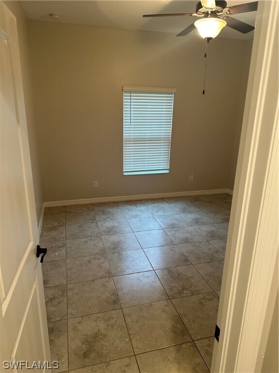 Building Photo - 430 Londrina Dr