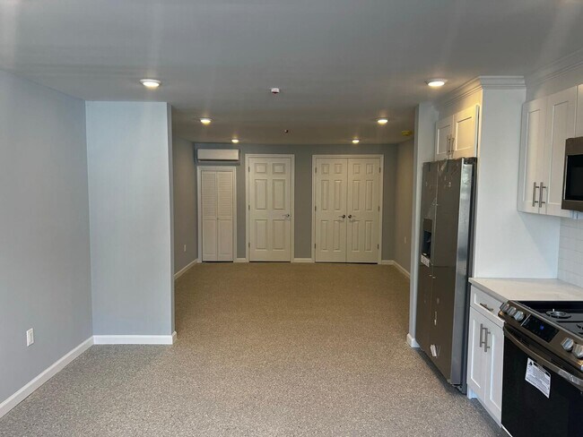 Foto del edificio - 245-249 Teaneck Rd