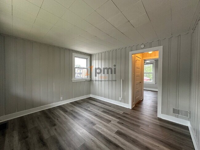 Foto del edificio - 207 Monroe St
