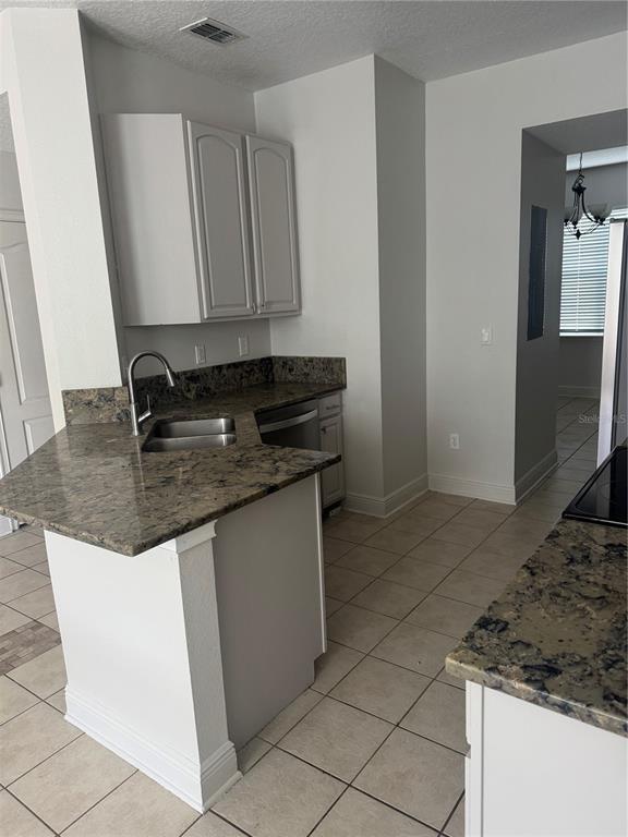 Building Photo - 12976 Borland St