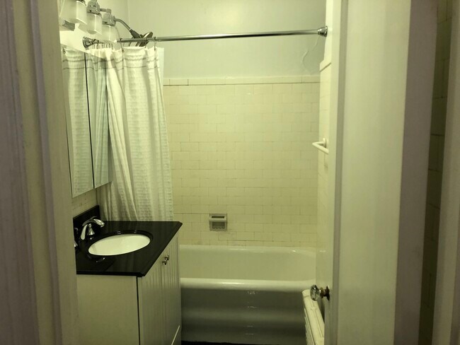 Foto del edificio - 12 Marlborough St