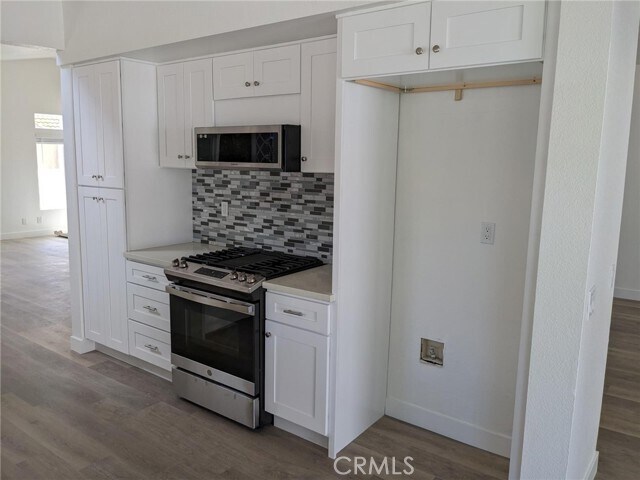 Building Photo - 24314 Lenox Ln