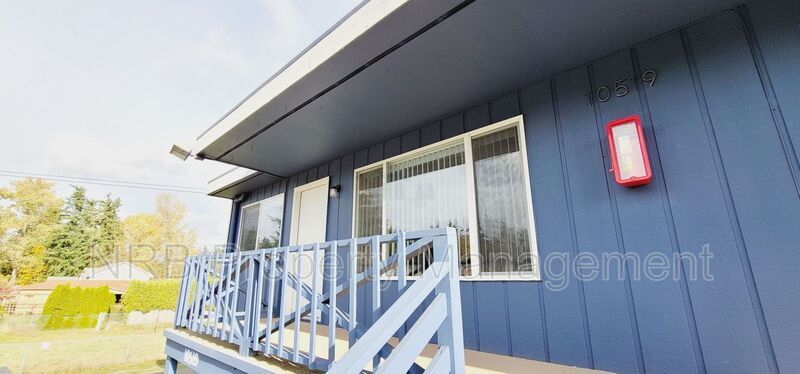 Foto principal - 10519 66th Ave E