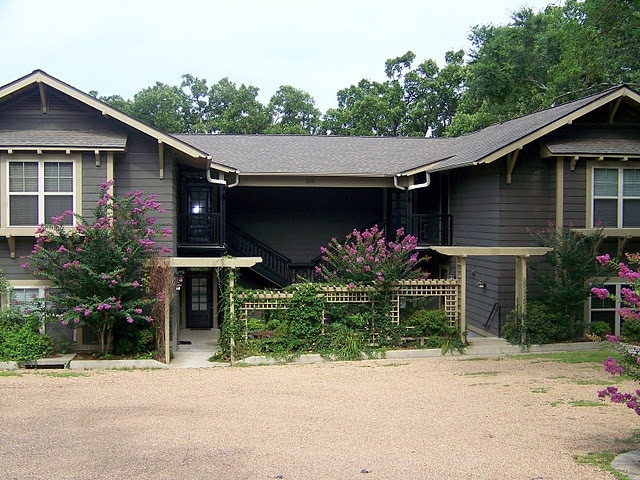 Photo - 255 Fletcher Ave (Fayetteville, AR)