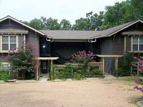 Building Photo - 255 Fletcher Ave