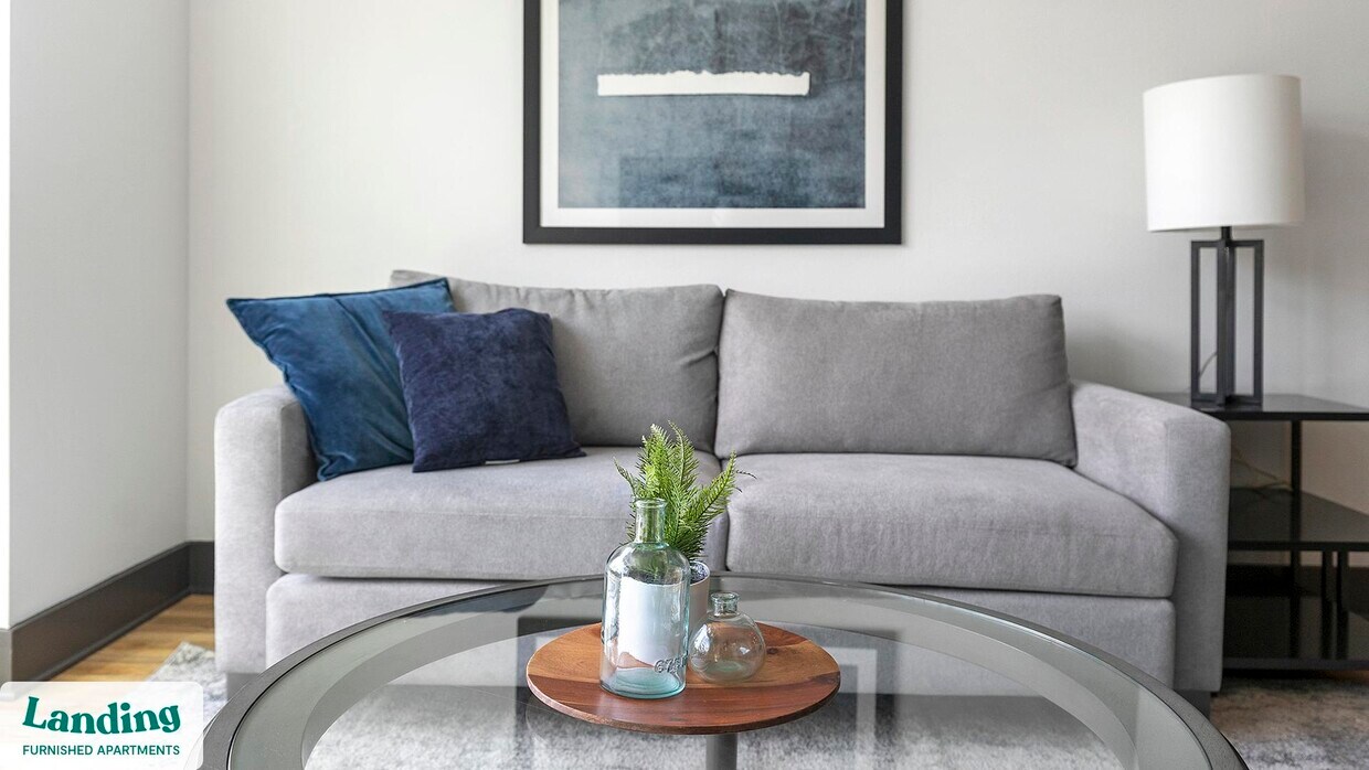 Foto principal - 3460 Beach Blvd