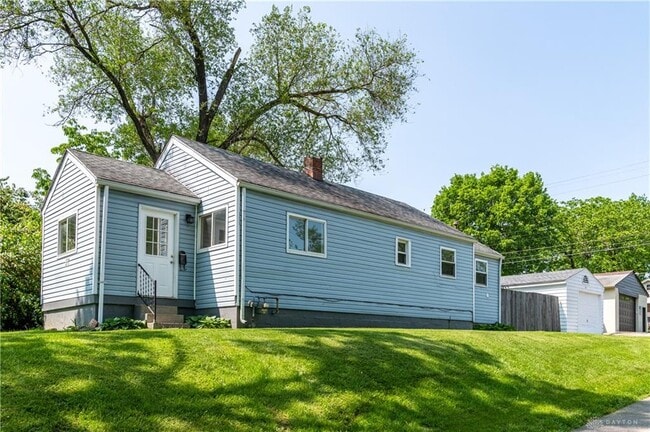Building Photo - 57 Walbrook Ave