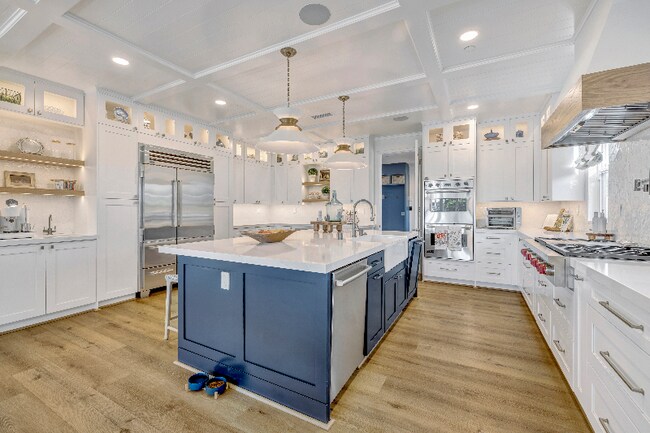 Foto del edificio - 6335 Keeneland Dr