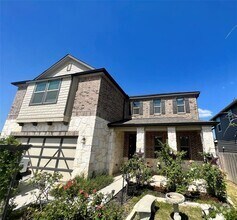 Building Photo - 5100 Lazy Ct Dr