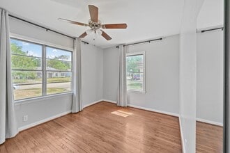 Building Photo - 3606 Yosemite St