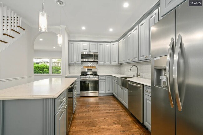 Foto del edificio - 109 Taft Crescent