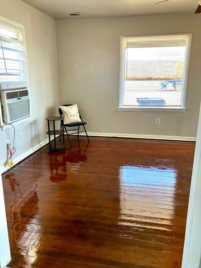 Foto del edificio - 2 Bed Moore