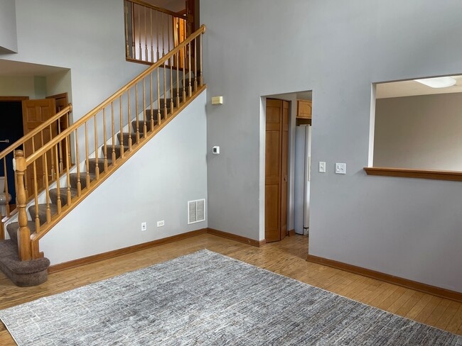 Building Photo - 12849 W Wakefield Dr