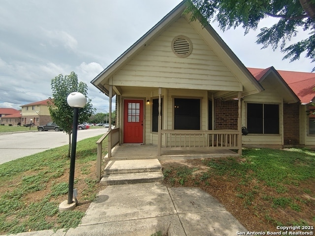 Building Photo - 6351 Cambridge Dr