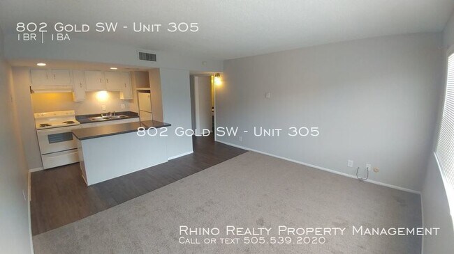 Building Photo - 802 Gold Ave SW