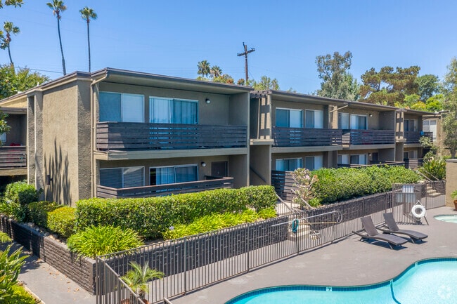 Building - Elan Avante Apartments