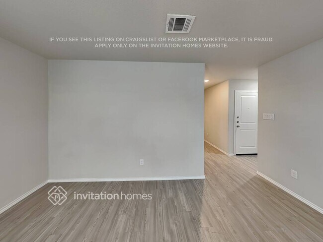 Foto del edificio - 3238 Kornberg Dr