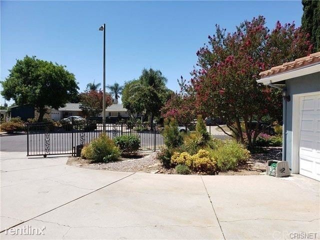 Foto del edificio - 4 br, 2 bath House - 22007 Bryant St