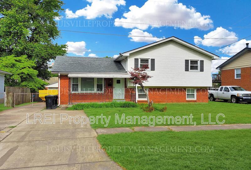 Primary Photo - 4007 Blossomwood Dr