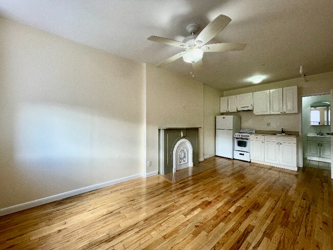 Foto del edificio - 157 E 116th St