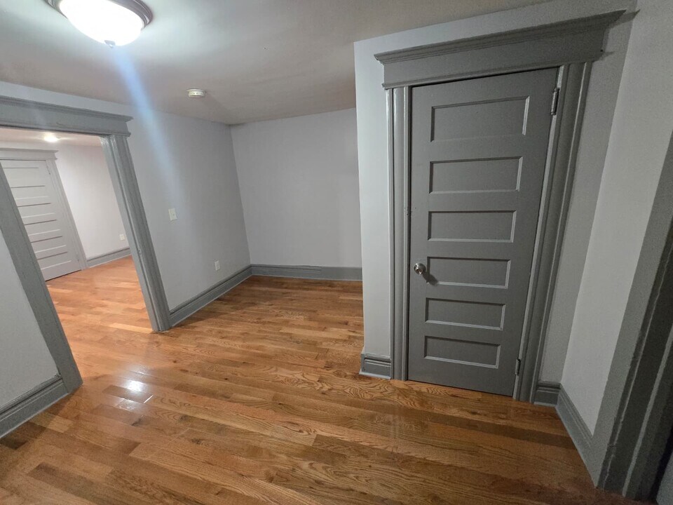 47 Baldwin Ave #3 — photo 7 of 7