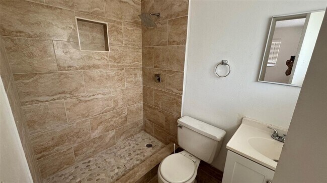 Foto del edificio - 5150 NE 6th Ave