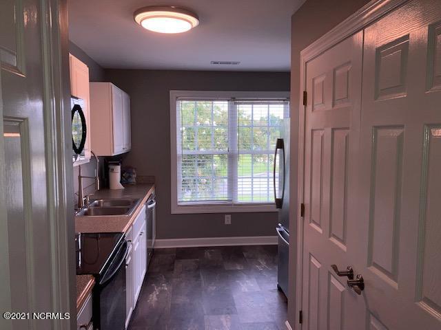 Building Photo - 2115 Oak Bend Dr