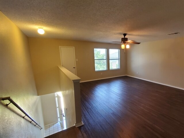 Building Photo - 5333 Driftway Drive