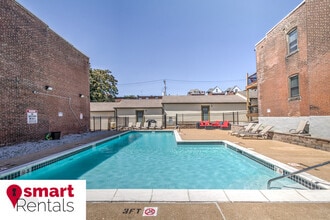 Building Photo - 3641 McRee Ave