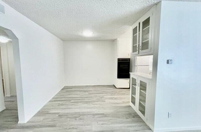 Foto del edificio - 922 S Bedford St