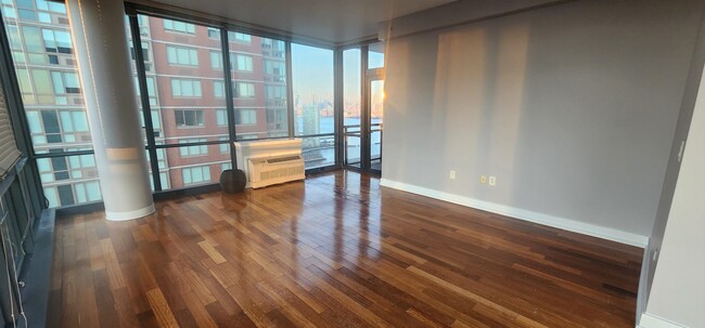 Foto del edificio - 389 Washington St