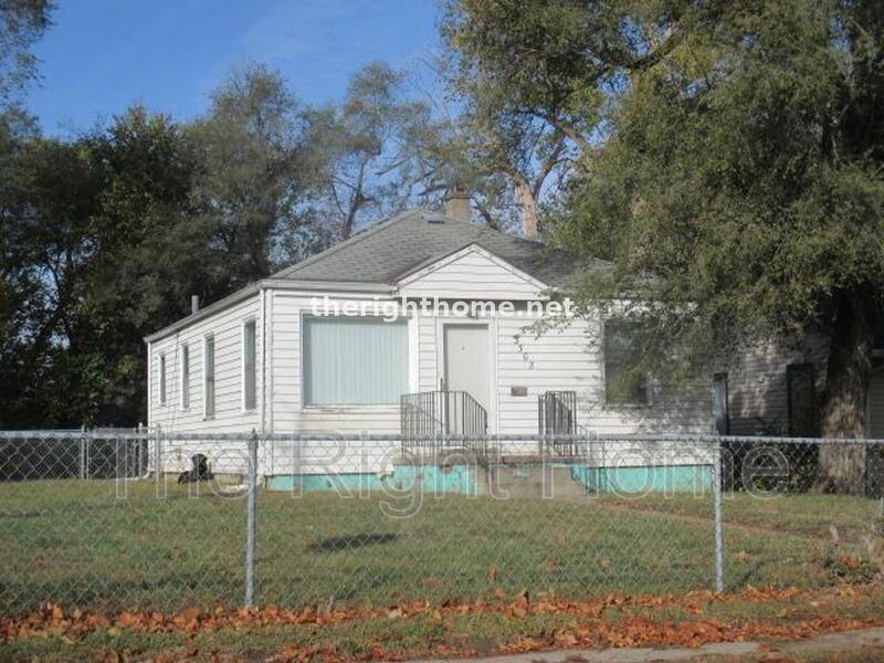 Primary Photo - 3302 N 38th St