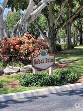 Building Photo - 1811 Sabal Palm Dr