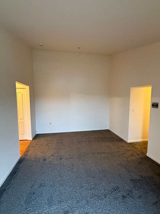 Foto del edificio - 2BR/2BA Condo in Montgomery Run – Ellicott City, MD