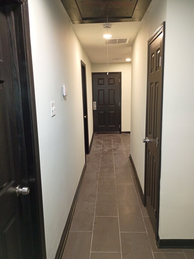 Foto del edificio - 2392 Zanone Ave