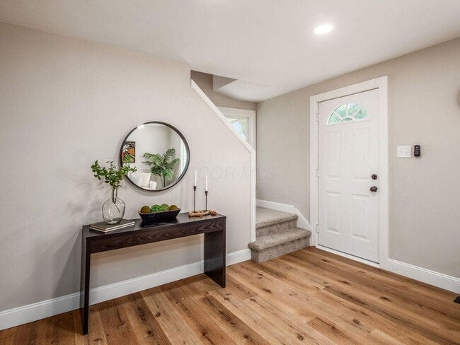 Foto del edificio - Charming 2-Bedroom Home in North Linden / ...
