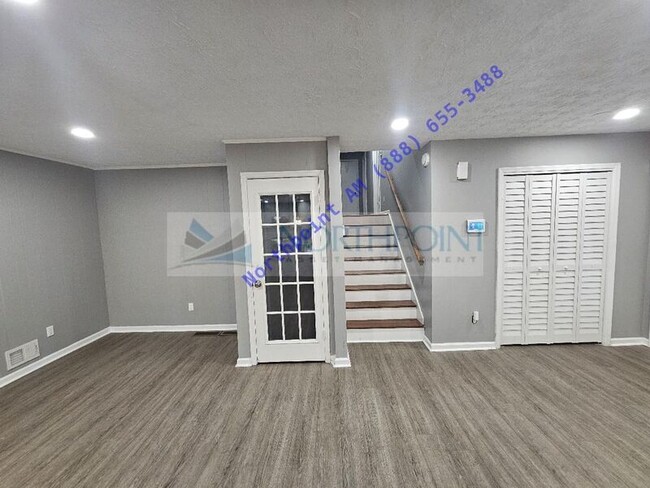 Building Photo - 110 Rimel Ln