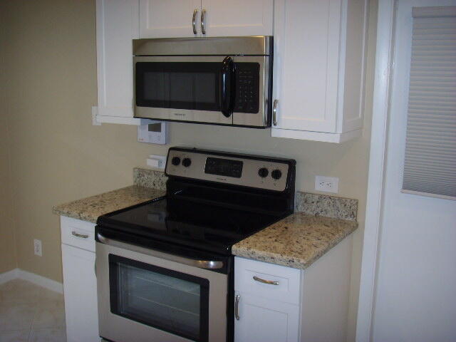Building Photo - 14874 Wildflower Ln