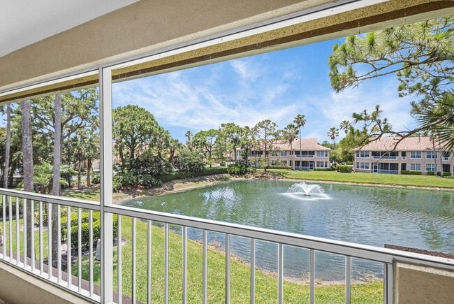 Building Photo - 222 Legendary Cir