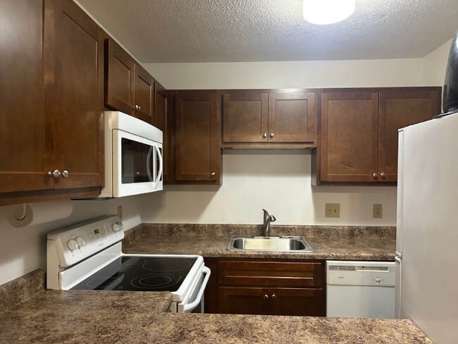 Foto del edificio - 1402 W Jefferson St