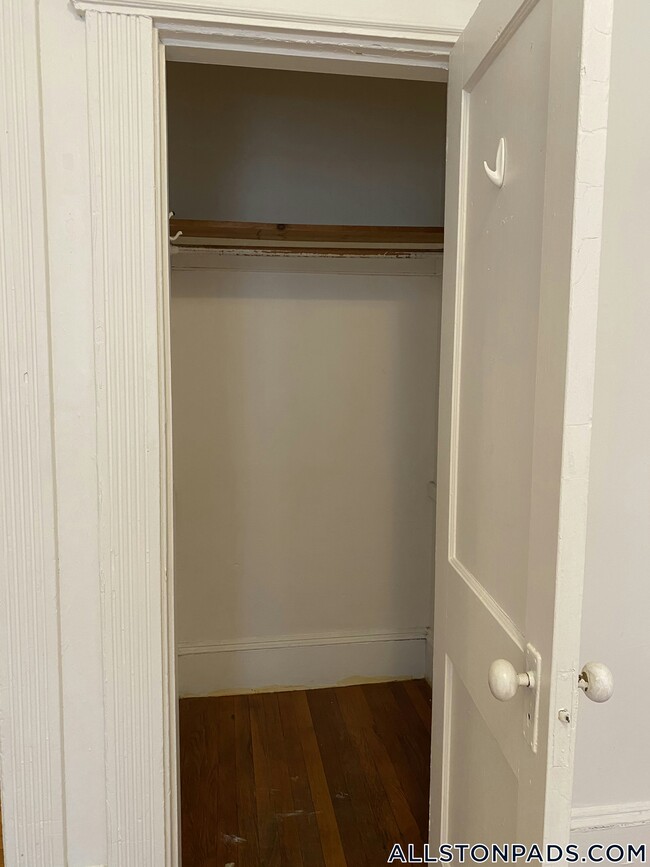 Foto del edificio - 1254 Commonwealth Ave