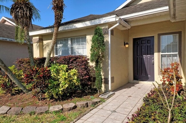 Photo - Single Family Home in Southeast Orlando